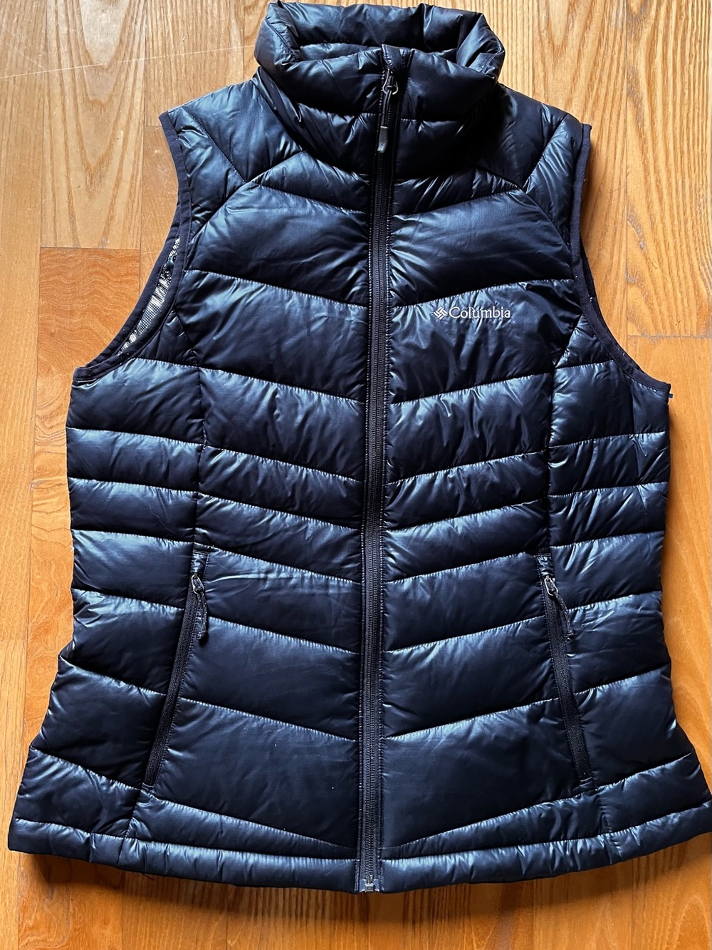 Columbia  Quilted Puffer Vest Omni heat turbo down womens medium like new
